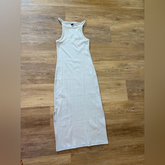 Old Navy Cream Ribbed Tank - Picture 2 of 2